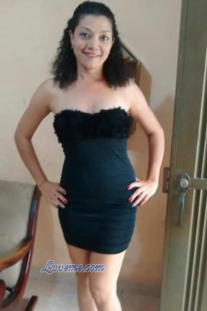 157152 - Akira Age: 49 - Colombia