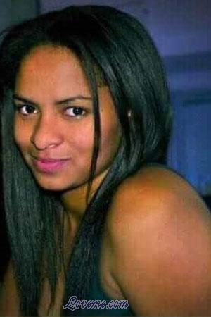 182647 - Leidy Age: 31 - Colombia