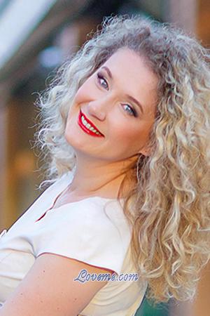 195119 - Oksana Age: 49 - Ukraine