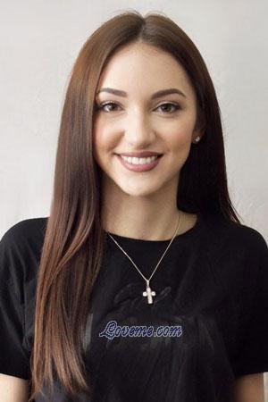 200005 - Alevtina Age: 26 - Ukraine