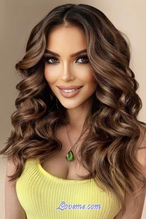 203340 - Olga Age: 31 - Russia