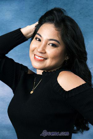 215763 - Cristina �Cris� Age: 33 - Philippines