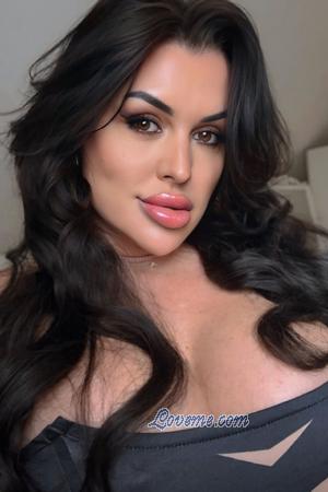 220662 - Diana Age: 38 - Germany