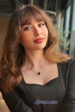 223006 - Elena Age: 18 - Ukraine