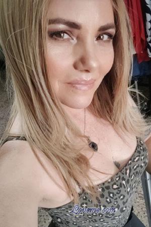 223113 - Maria Elizabeth Age: 51 - Costa Rica