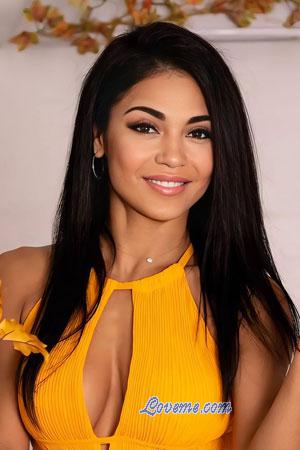 223804 - Raxana Age: 36 - Ukraine